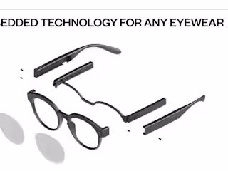 Skugga Eyewear: Smart Technology Website Built with Framer