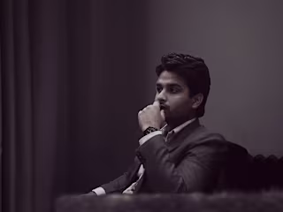 I will do photoshop retouching, editing portraits and headshots