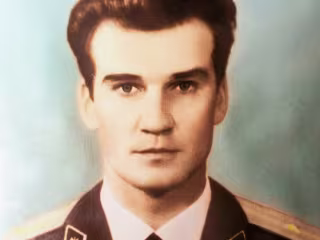 "The Silent Hero: How Stanislav Petrov Prevented a Nuclear War"