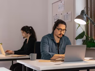 Tech Support: Solving Issues for Seamless User Experience