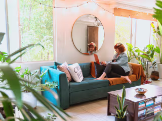 It’s a whole mood: How switching up room lighting can change th…