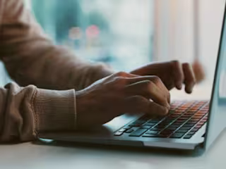 Article writer