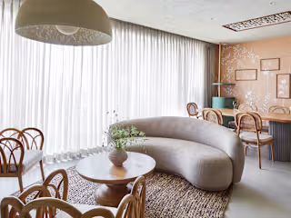 Weaving Art and Warmth – Inside Yogita Kadam’s Mumbai Apartment