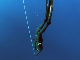Freediving vs. Snorkeling: Deep Dive or Stay Afloat