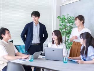 Seamless Business Communication for Korean Clients