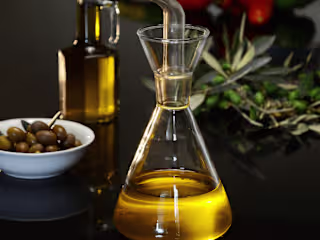 Blog Post - ¿El aceite de oliva aporta beneficios a la salud?  
