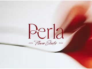Perla Flower Studio - Logo Design