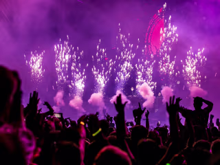 Top 10 Cities & Town for Nightlife and Party in The World
