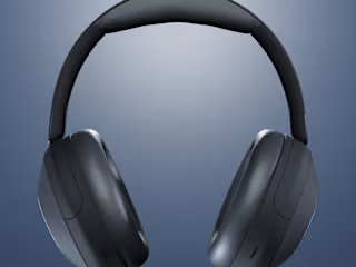 3D Animation of Headphones