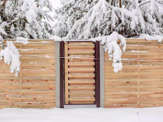 Wood Snow Fences vs. Plastic Snow Fences: Key Differences (Angi)