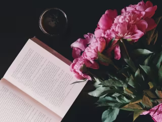 5 Romance Books to Swoon Over