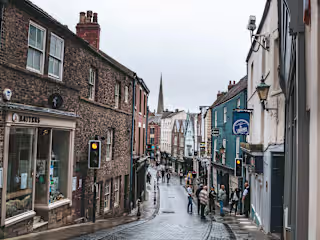 How The Internet Is Destroying The High Street 