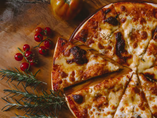 JusttOdosa/Pizzalytics