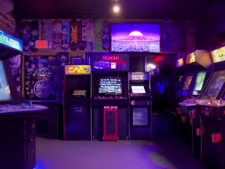 Glitch Bar Fort Lauderdale - Interview with owner