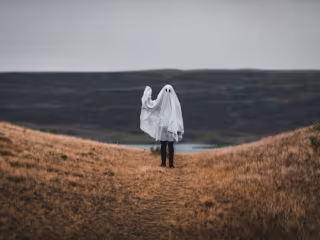Ghostwriting thought leadership articles & books