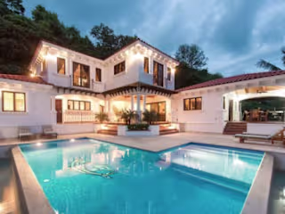 Rica's top 10 most incredible Airbnb's
