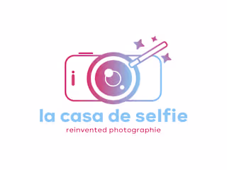 La casa de selfie logo :: Behance