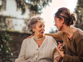 10 Best Pieces of Jewelry for Mom: Mother's Day Edition