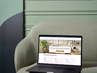 Shopify e-commerce store for personalized frames