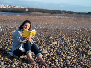 8 Surprising Benefits of Reading Every Day for Mental Health