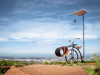 Lighting up the world : GIANT Bicycles