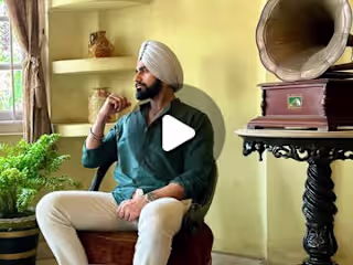 Amaro Porano Jaha Chay Music Video