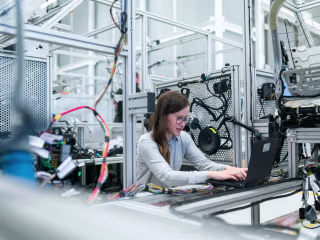 "The Importance of Technology in Our Lives: How IT Shapes the Wo