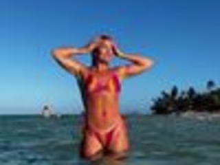 ANGELINA NICOLLE (@angelinanicollle) • Instagram photos and vid…