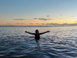 5 Powerful Benefits of Cold Water Plunges 