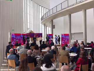 Animated visuals for a Press Conference