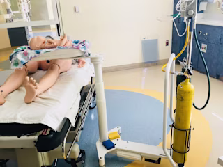 NOOMA: A delayed cord-clamping cart