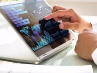 Development of a BI and Analytics Solution for a Regulatory Auth