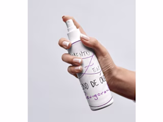 Creating a unique product kit for a holistic therapist