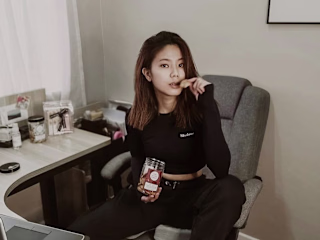 Content Creative
