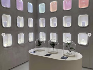Flower Lounge - [NYC, NY, USA]