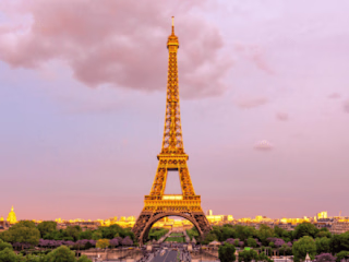 Top 10 Most Famous Books Set in Paris