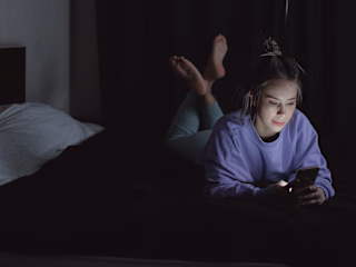 The Negative Effects of Late-Night Phone Usage and Strategies fo