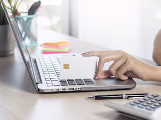 E-Commerce Product Description 