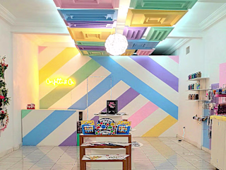 Bursting with Personality: Confetti & Co. Party supply shop