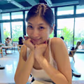 April avatar