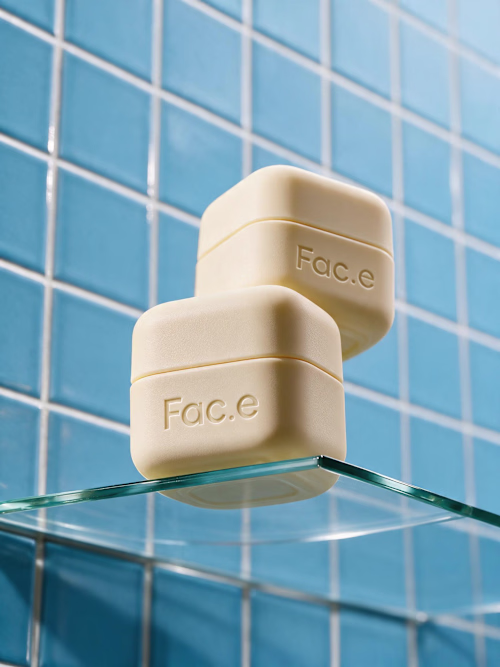 FAC.E is a visual campaign