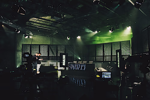 HILLSONG LONDON COLLAB// SOUTHPAW TV SHOW SET DESIGN