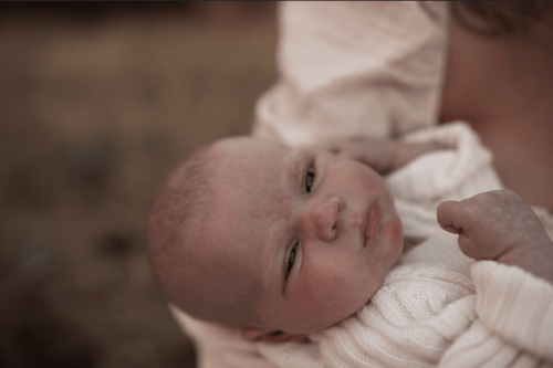 Newborn retouching 
