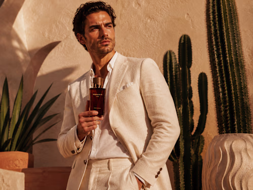 Luxury Fragrance Campaign & Visual