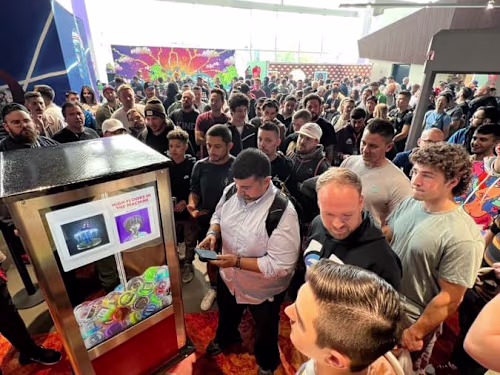 Quarter Machine IRL