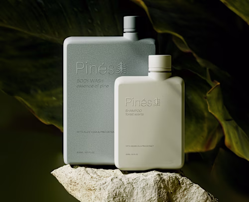 Pinés Hotel (Brand Identity and Packaging)