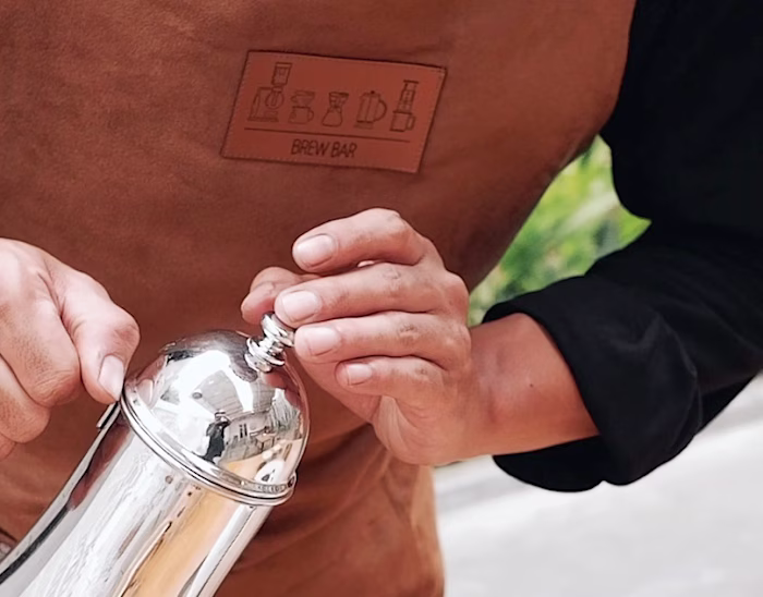 APRON PRODUCT PROMOTION VIDEO :: Behance