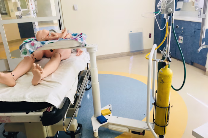 NOOMA: A delayed cord-clamping cart