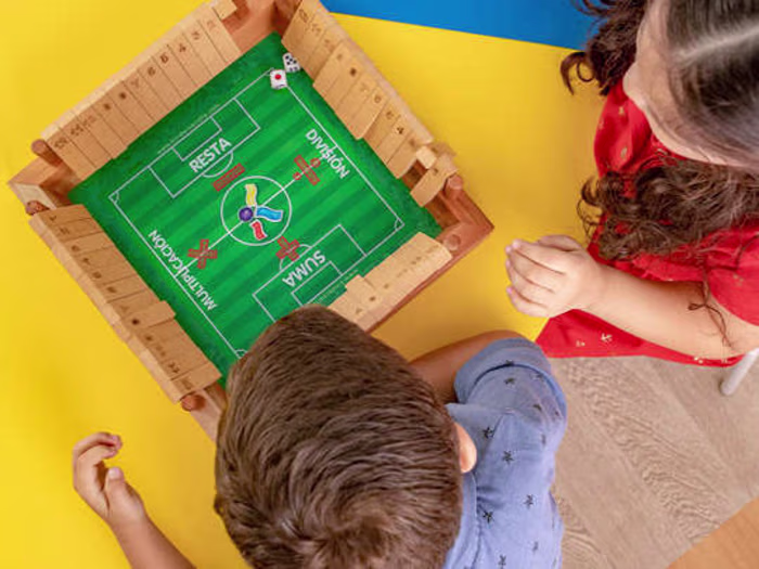 Visual Content and Video Promotion - Cancha de Matemáticas