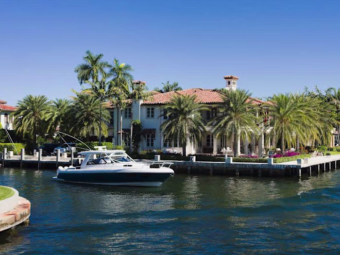 Blogs | IHEMFL - Luxury Estate Management